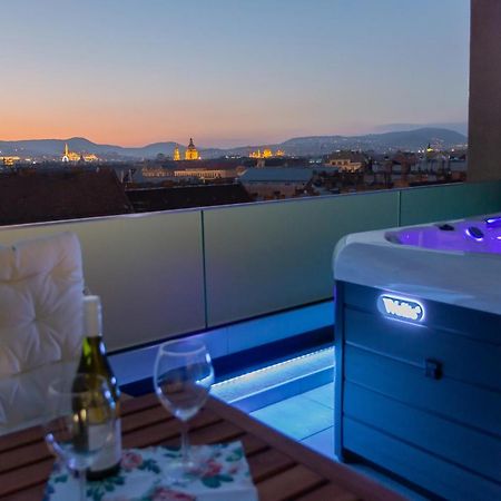 Centropolitan Penthouse #Jacuzzi #Freeparking Apartment Budapesta Exterior foto